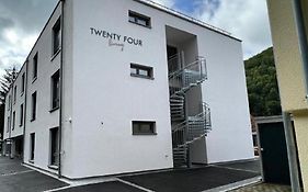 Hotel Twentyfour Living